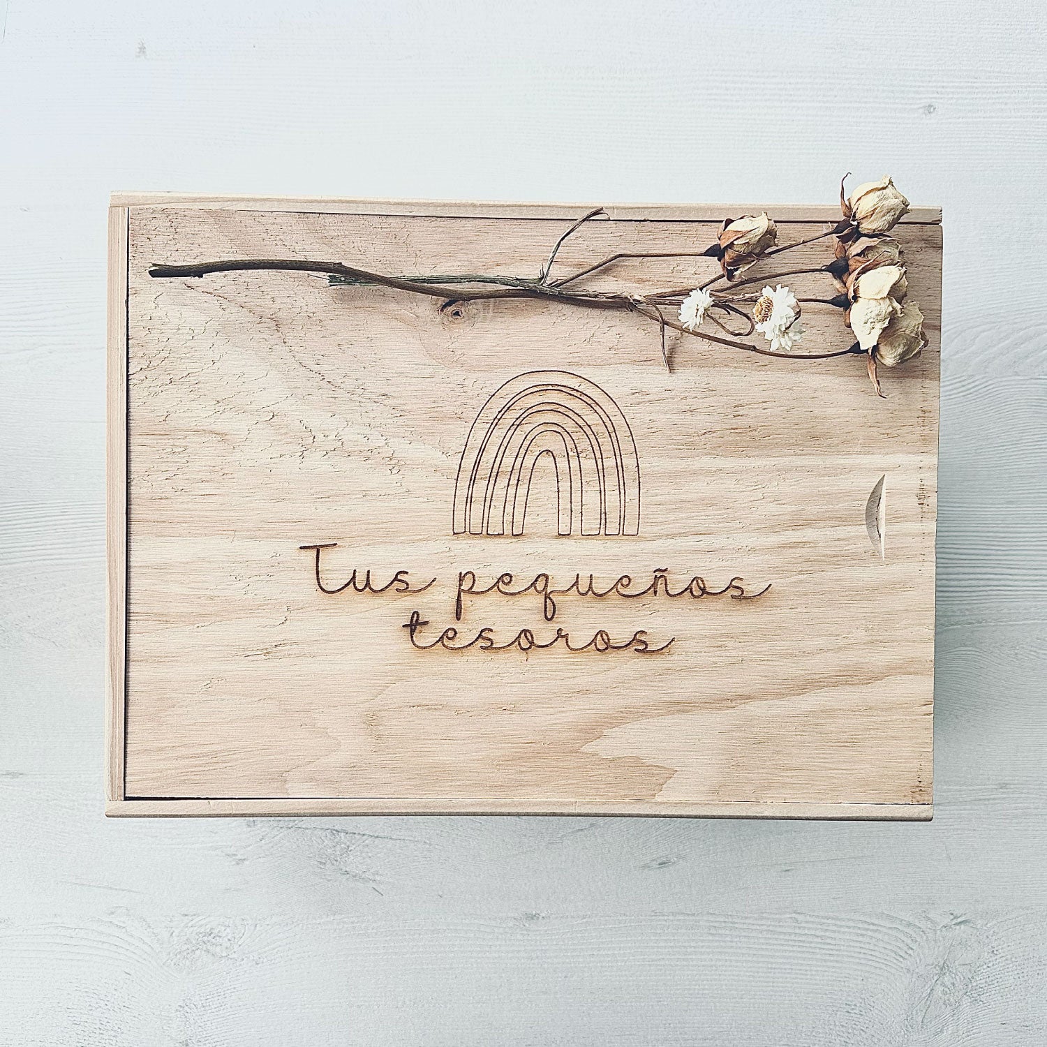 Caja de madera grande vacía para regalo
